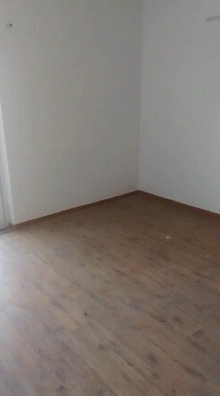 Room, bptp-park-81 3 Bedroom 300 Sq.Yd. Apartment In Sector 81 Faridabad 9186684