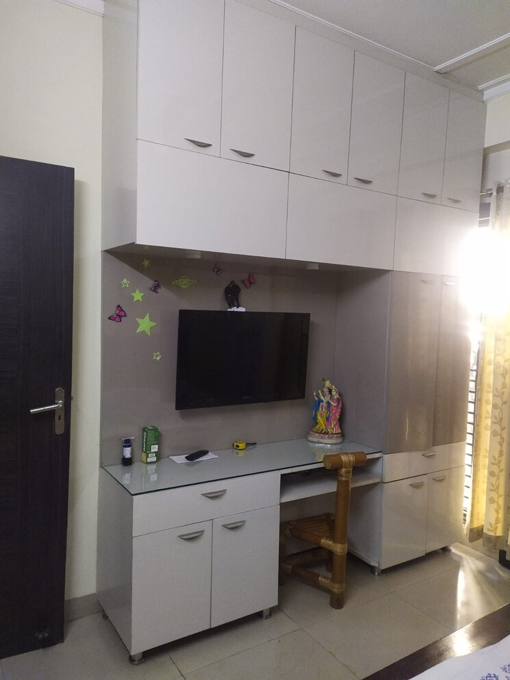 Bathroom, rps-savana 2 Bedroom 978 Sq.Ft. Apartment In Sector 88 Faridabad 9186685