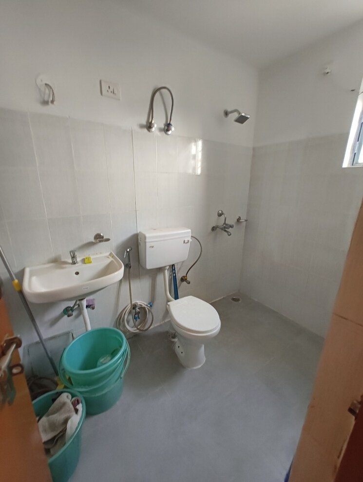 Bathroom, adani-aangan-arcade 2 Bedroom 750 Sq.Ft. Apartment In Sector 88a Gurgaon 9186721