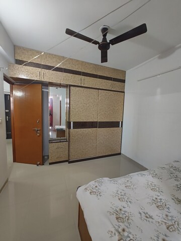 Room in 2 BHK Apartment at Adani Aangan, Sector 89a – for Rent