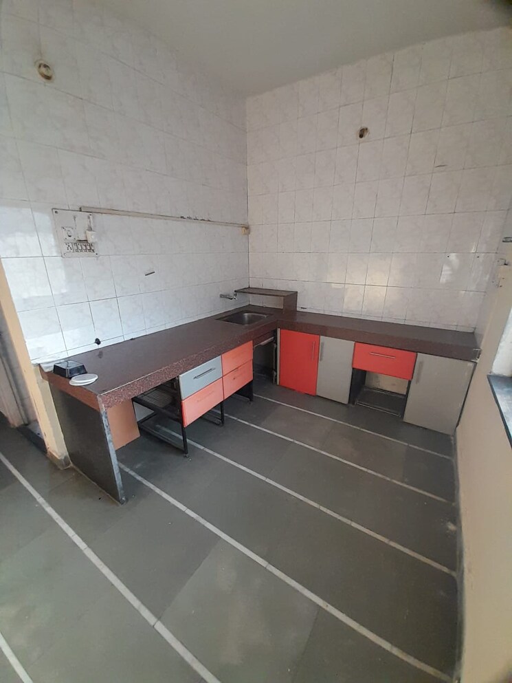 Kitchen, bhusari colony 3 Bedroom 1400 Sq.Ft. Apartment In Bhusari Colony Pune 9186727