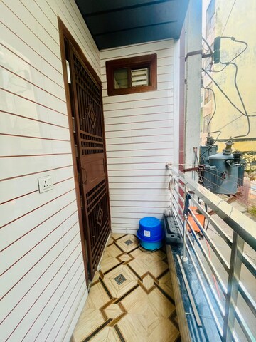 Balcony in 2 BHK Builder Floor at Dwarka Mor – for Rent
