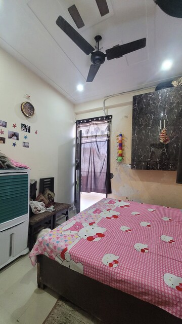 Master Bedroom in 2 BHK Builder Floor at Shalimar Garden – for Sale