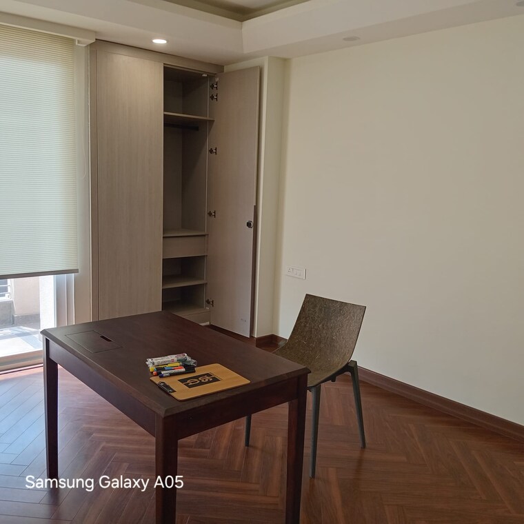 Kitchen, greater kailash part 3 3 Bedroom 217 Sq.Yd. Builder Floor In Greater Kailash Part 3 Delhi 9186749