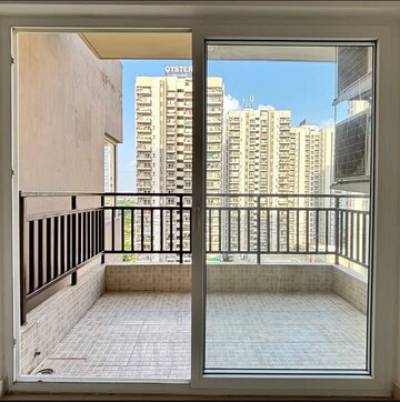 Room in 3 BHK Apartment at Adani M2K Oyster Grande, Sector 102 – for Sale