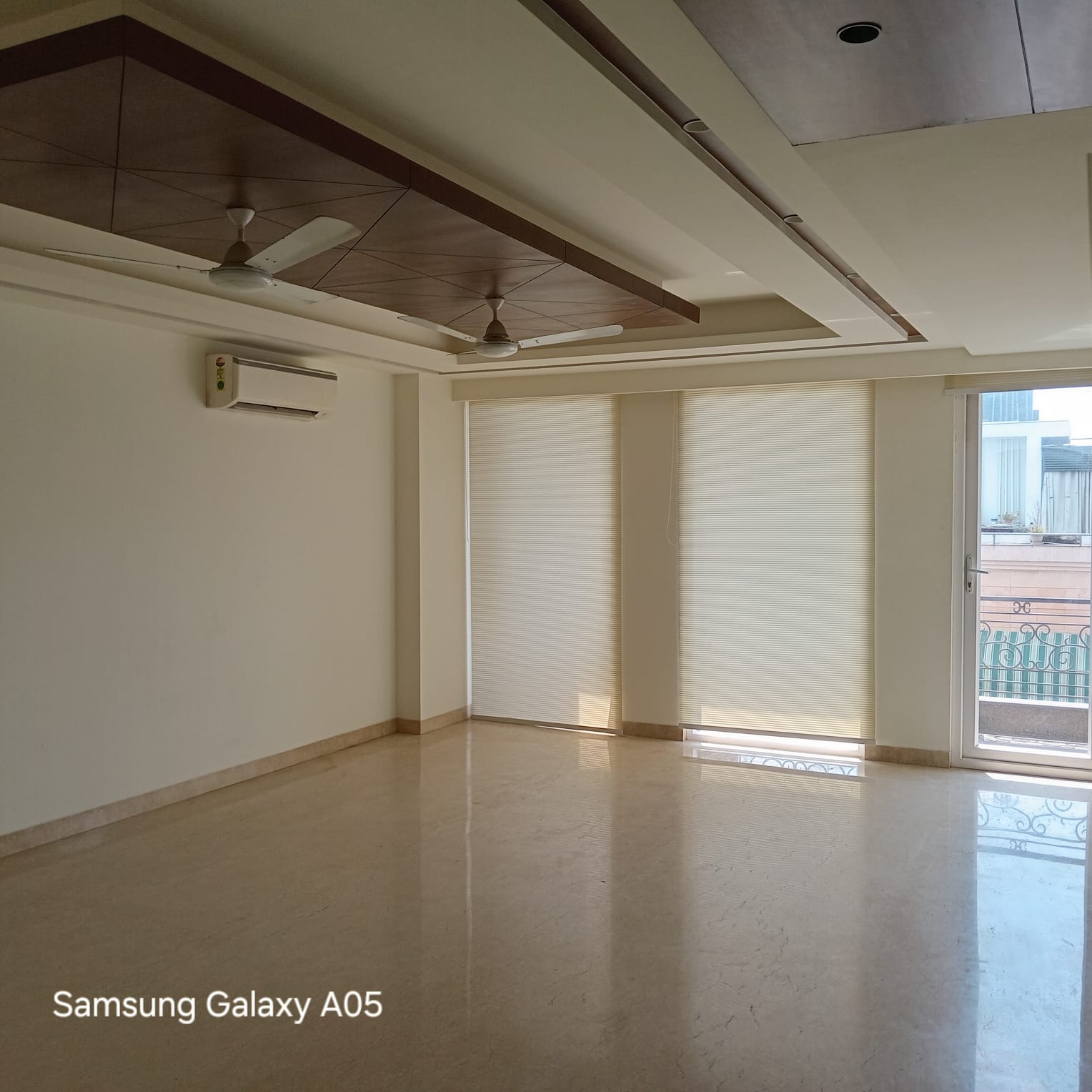 3 BHK + Servant Room Builder Floor For Rent in Greater Kailash 3