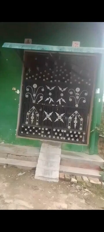 Bedroom in 2 BHK Independent House at Adarsh Vihar Society, Chi Iv Greater Noida – for Sale