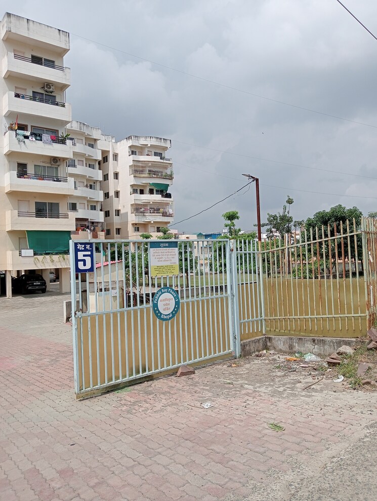 Exterior View, amrit-pebble-bay-ph-ii 2 Bedroom 1000 Sq.Ft. Apartment In Baghmugalia Bhopal 9186770