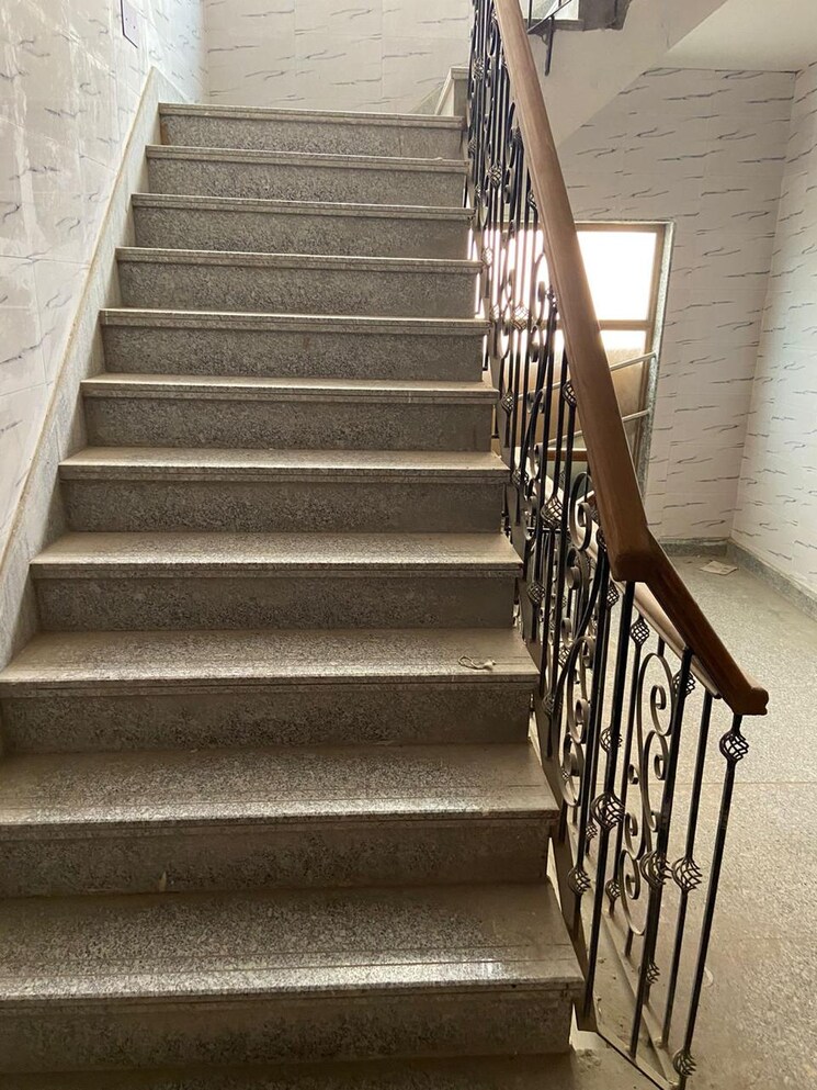 undefined, anand lok 5 Bedroom 800 Sq.Yd. Builder Floor In Anand Lok Delhi 9186786