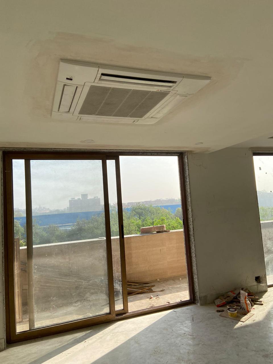 5 BHK + Servant Room Builder Floor For Rent in Anand Lok 