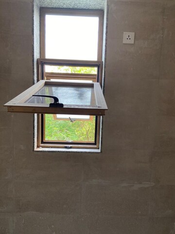 Room in 5 BHK Builder Floor at Anand Lok – for Rent