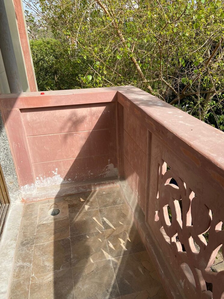 Kitchen, anand lok 5 Bedroom 800 Sq.Yd. Builder Floor In Anand Lok Delhi 9186786