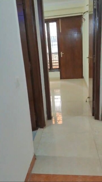 Building Lobby in 3 BHK Builder Floor at Saket – for Rent