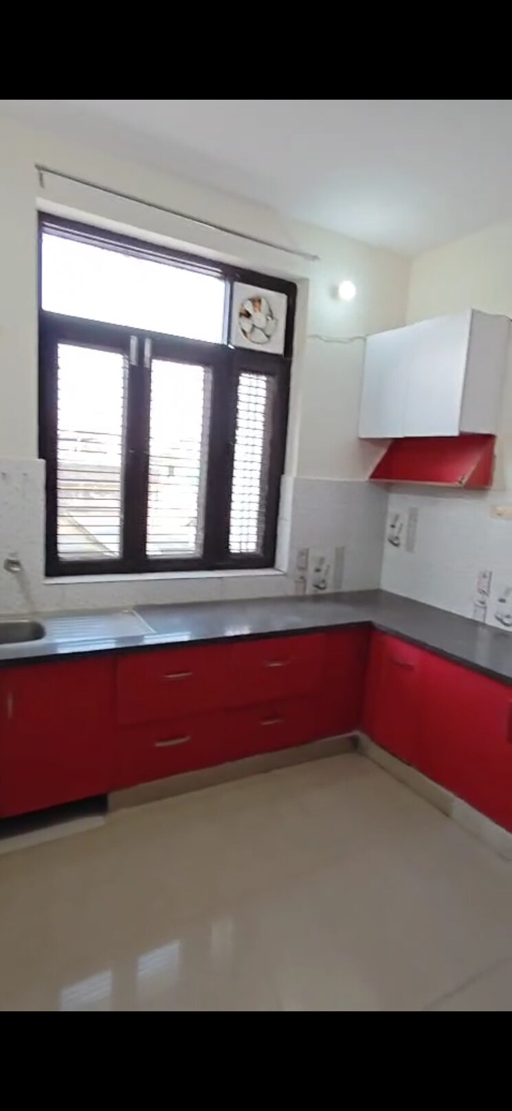 Kitchen, green fields colony 3 Bedroom 200 Sq.Yd. Independent House In Green Fields Colony Faridabad 9186884