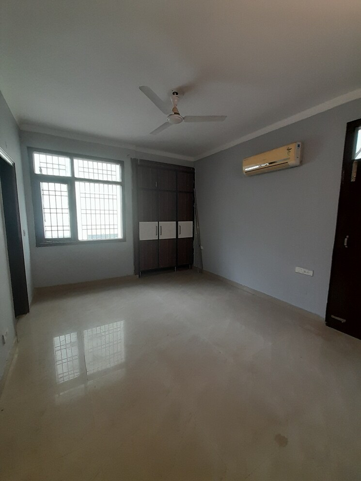 Room, maya-garden-avenue 2 Bedroom 1385 Sq.Ft. Apartment In Patiala Road Zirakpur 9186885