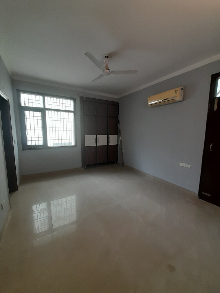 Room, maya-garden-avenue 2 Bedroom 1385 Sq.Ft. Apartment In Patiala Road Zirakpur 9186885