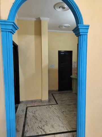 Building Lobby in 1 BHK Builder Floor at Huda Staff Colony, Sector 46 – for Rent