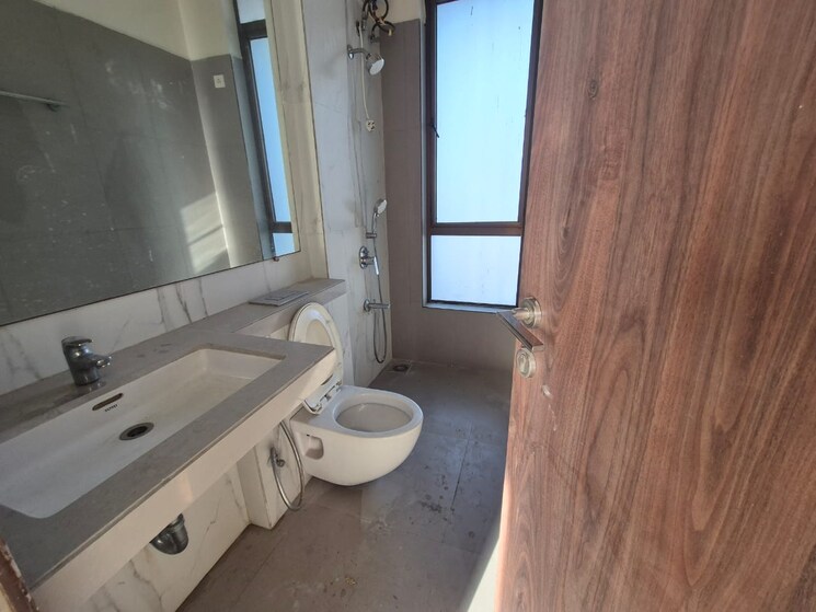 Bathroom, the-wadhwa-atmosphere 2.5 Bedroom 1350 Sq.Ft. Apartment In Mulund West Mumbai 9186852