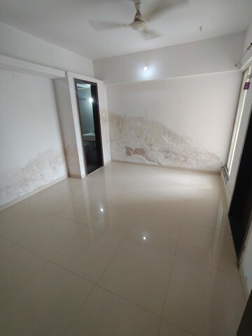 Room in 2 BHK Apartment at 38 Park Majestique, Undri – for Rent