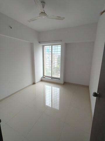 Room in 2 BHK Apartment at 38 Park Majestique, Undri – for Rent