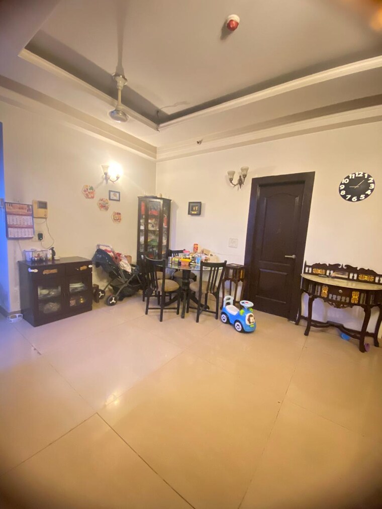 Living Room, amrapali-platinum 3 Bedroom 1775 Sq.Ft. Apartment In Sector 119 Noida 9186917