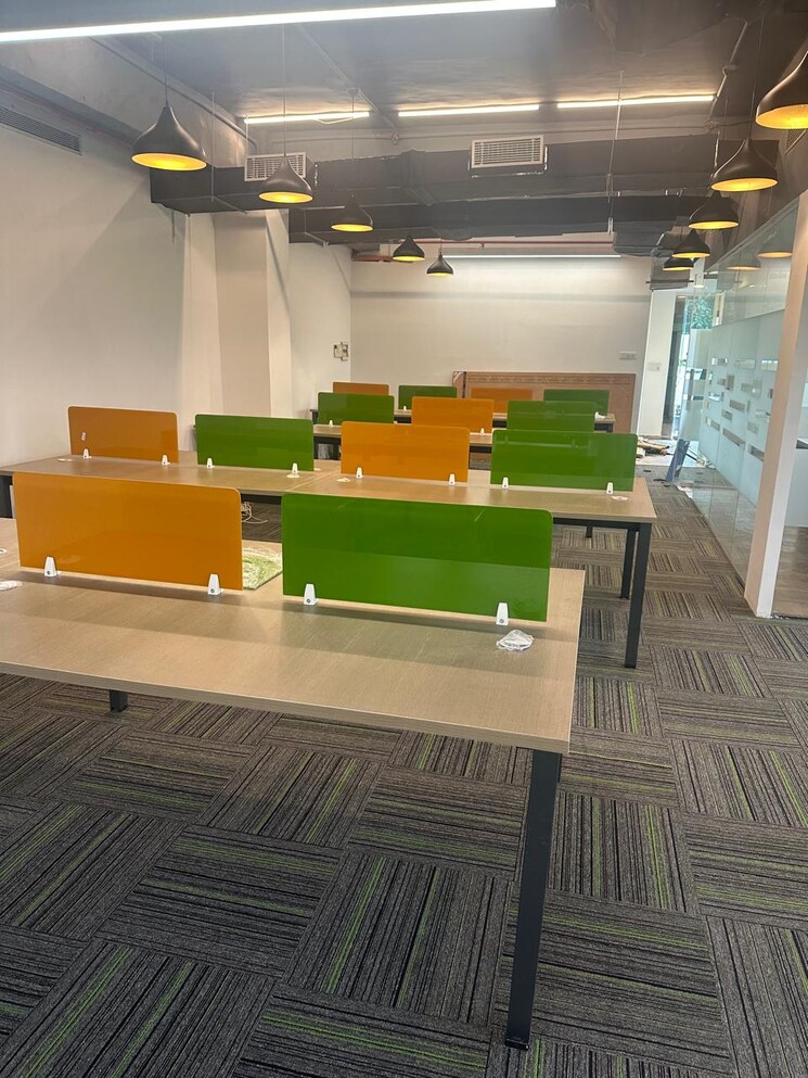 Team Area, sector 32 Commercial Office Space 5200 Sq.Ft. In Sector 32 Gurgaon 9186942