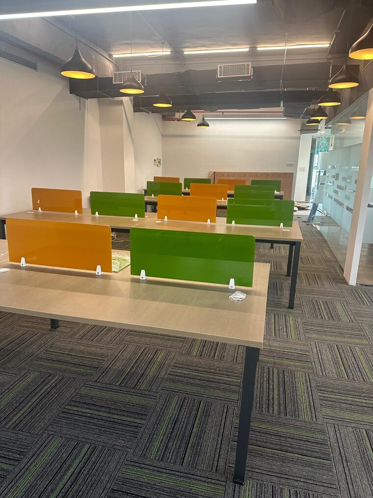 Team Area, sector 32 Commercial Office Space 5200 Sq.Ft. In Sector 32 Gurgaon 9186942