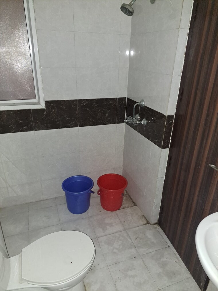 Bathroom, hawelia-valencia-homes 2 Bedroom 1100 Sq.Ft. Apartment In Sector 1 Greater Noida Greater Noida 9186945