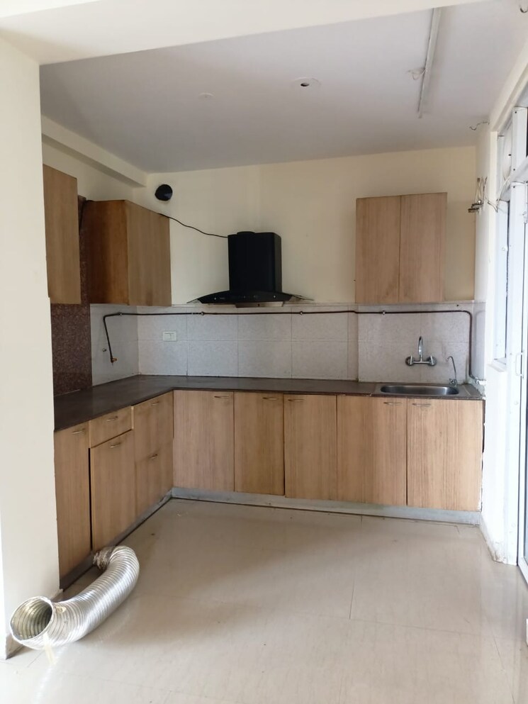 Kitchen, hawelia-valencia-homes 2 Bedroom 1100 Sq.Ft. Apartment In Sector 1 Greater Noida Greater Noida 9186945