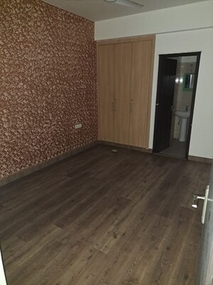 Room in 2 BHK Apartment at Hawelia Valencia Homes, Sector 1 Greater Noida – for Sale