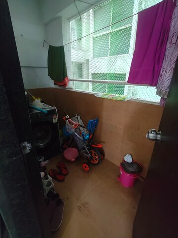 Team Area in 1 BHK Apartment at Godrej Horizon, Mohammadwadi – for Rent