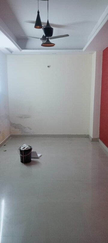 Room in 2 BHK Apartment at SAP Homes, Sector 49 – for Rent