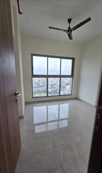 Bedroom in 2 BHK Apartment at Sheth Irene, Malad West – for Rent