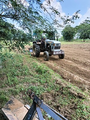  Plot – Exterior View View at Gwalior Road - for Sale