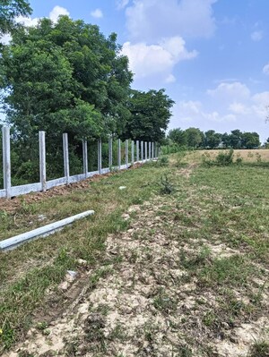  Plot For Sale in Gwalior Road