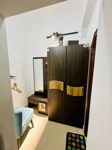 Bathroom in 3 BHK Independent House at JakhaN-Rajpur Road – for Rent