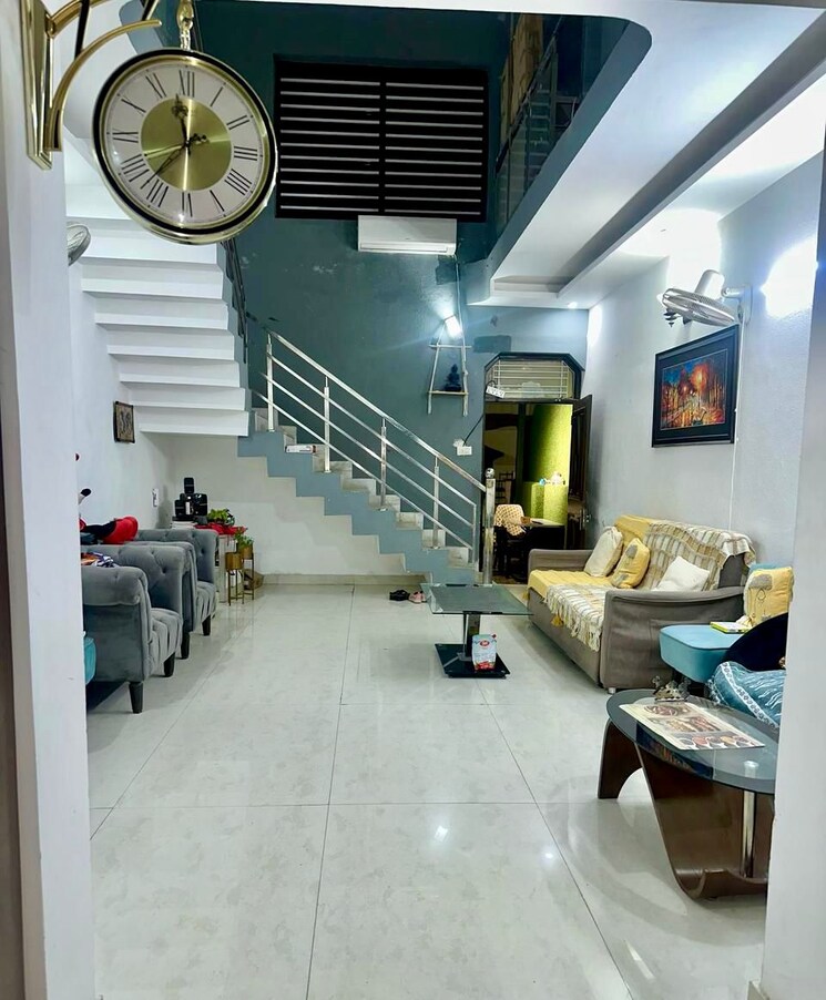 Master Bedroom, jakhan rajpur road 3 Bedroom 1500 Sq.Ft. Independent House In JakhaN Rajpur Road Dehradun 9187021