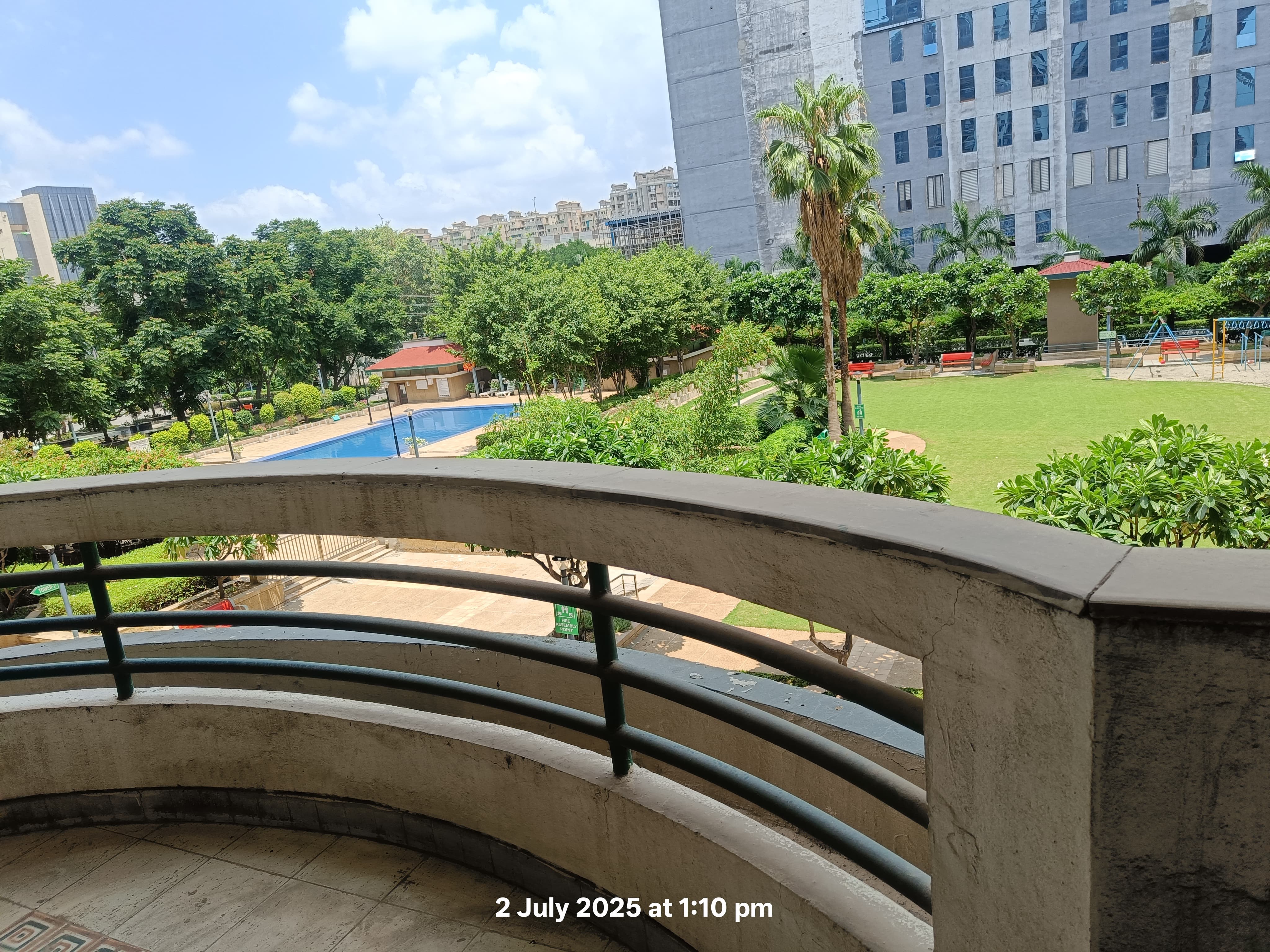 4 BHK + Servant Room,Extra Room Apartment For Sale in Vipul Greens