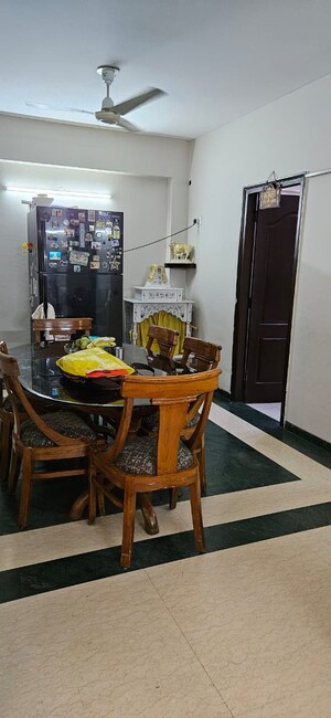 Kitchen in 3.5 BHK Apartment at Bestech Park View City 1, Sector 48 – for Sale