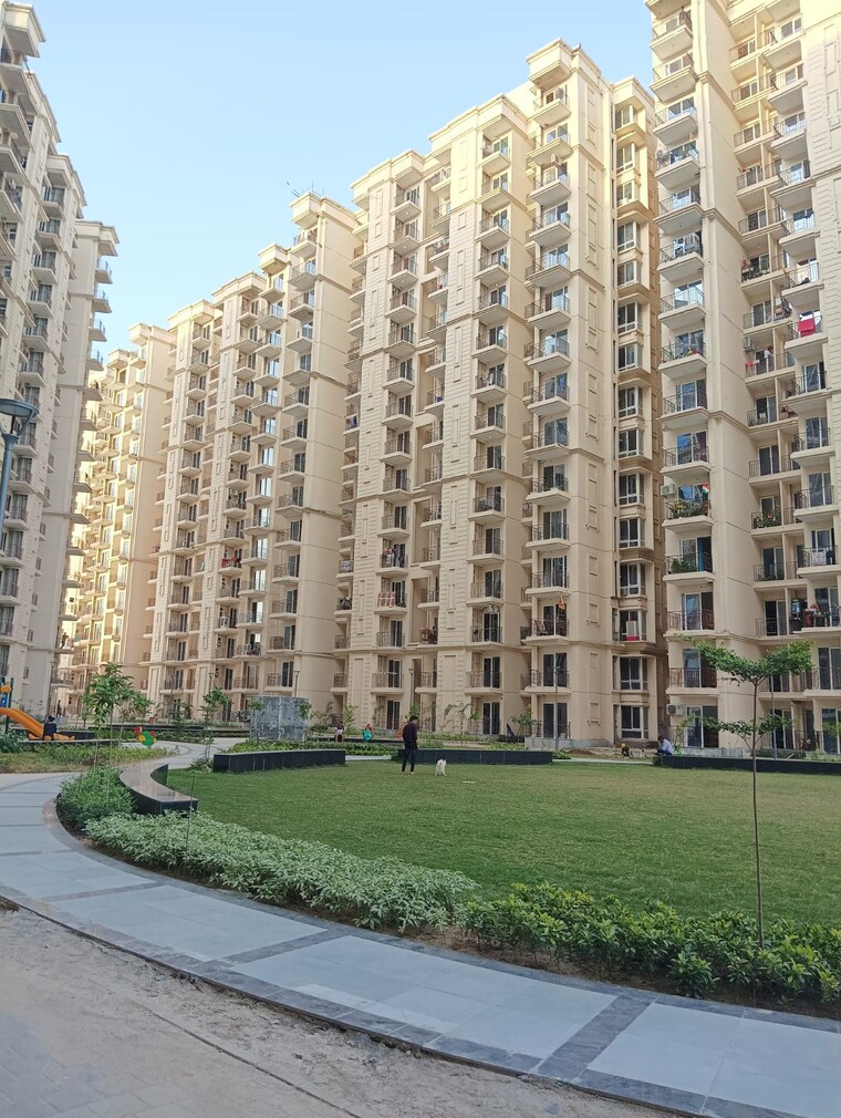 Exterior View, signature-global-the-millennia 2 Bedroom 800 Sq.Ft. Apartment In Sector 37d Gurgaon 9186993