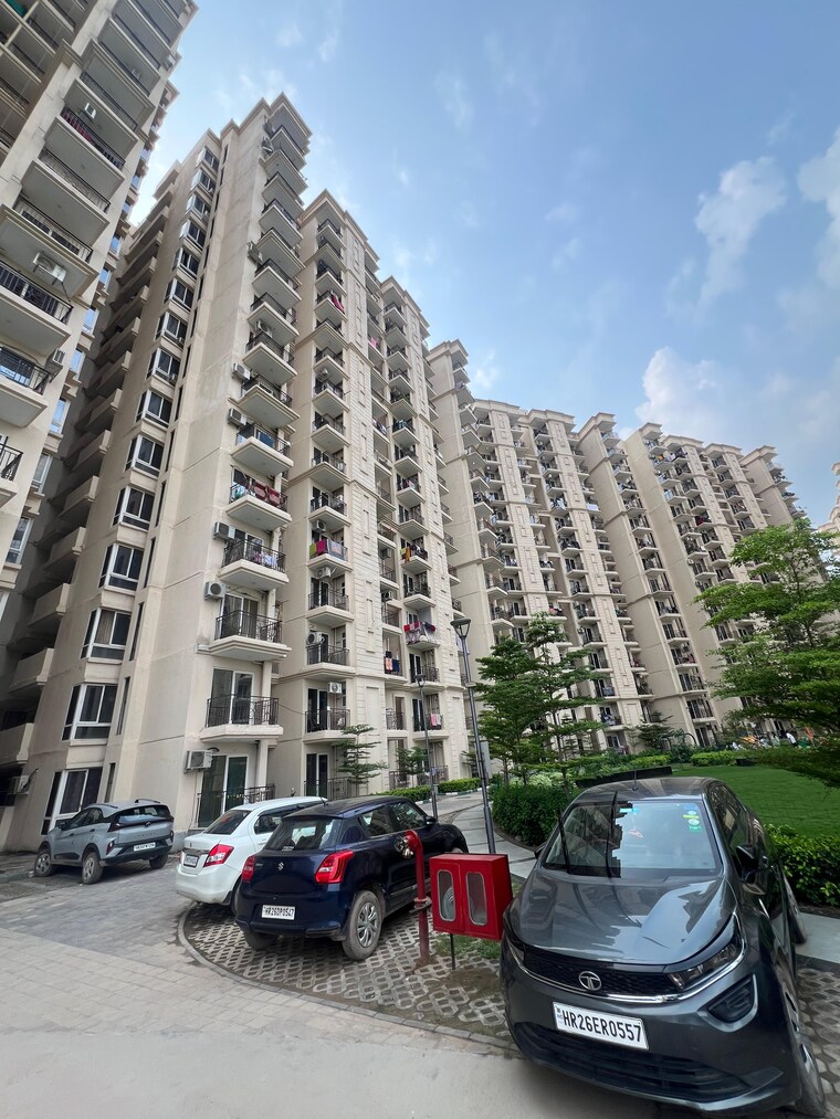 Exterior View, signature-global-the-millennia 2 Bedroom 800 Sq.Ft. Apartment In Sector 37d Gurgaon 9186993