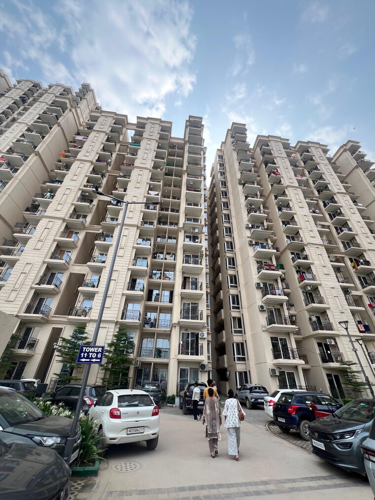 Exterior View, signature-global-the-millennia 2 Bedroom 800 Sq.Ft. Apartment In Sector 37d Gurgaon 9186993