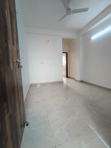 Room in 1 BHK Builder Floor at Saket – for Rent