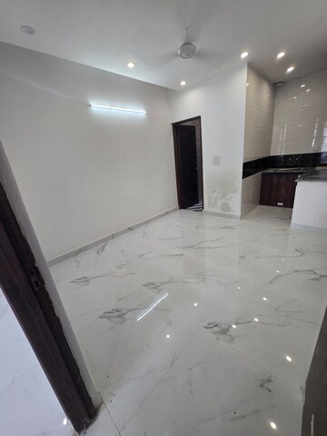 1.5 BHK Apartment For Rent in Lajpat Nagar 4