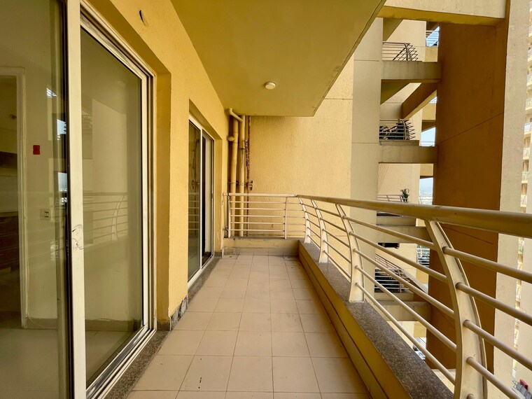 Balcony, sector 20 3 Bedroom 1650 Sq.Ft. Apartment In Sector 20 Panchkula 9187086