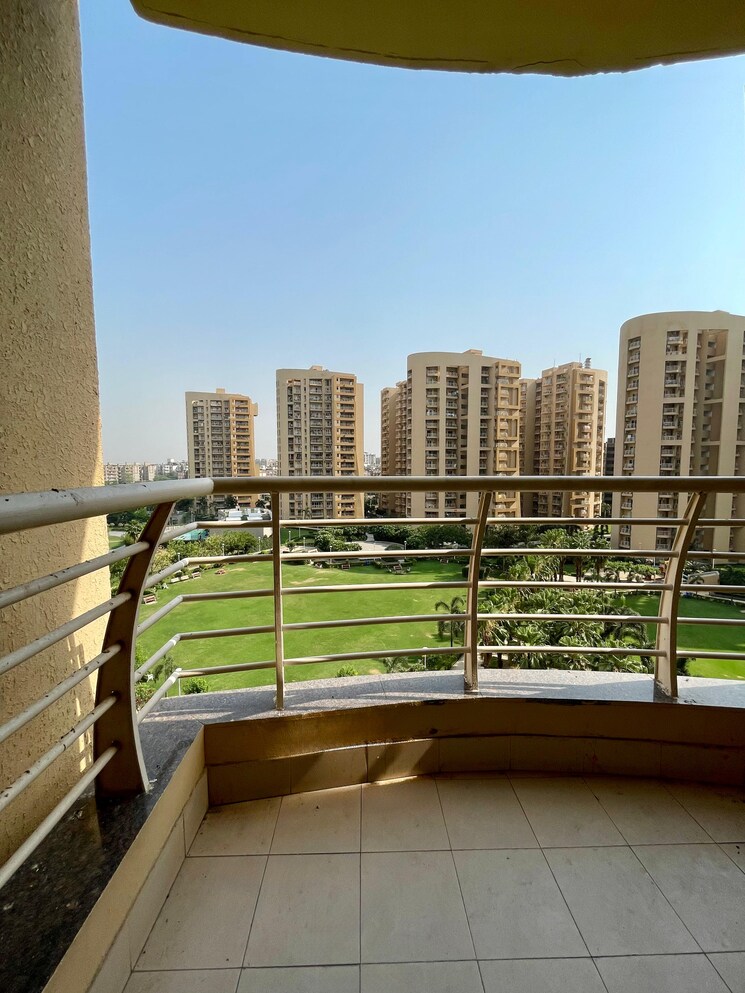 Balcony, sector 20 3 Bedroom 1650 Sq.Ft. Apartment In Sector 20 Panchkula 9187086