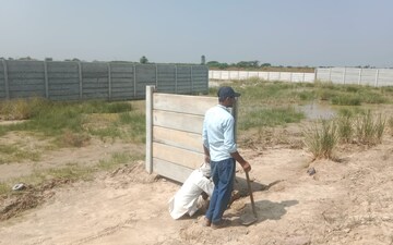 Plot For Sale in Nh 19