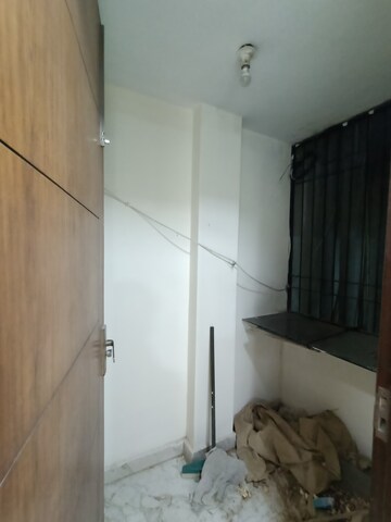 Room in 1 BHK Builder Floor at Saket – for Rent