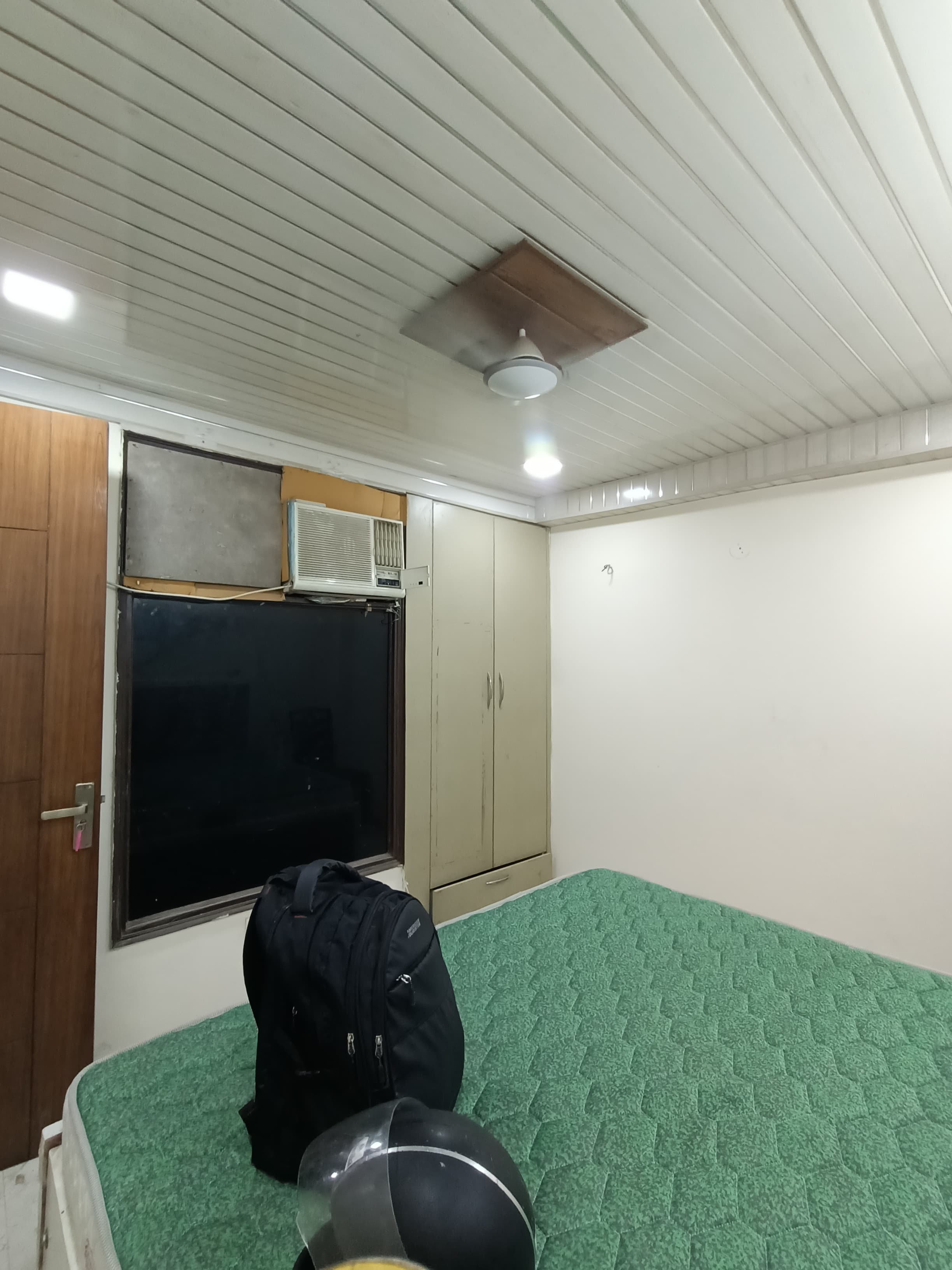 1 BHK Builder Floor For Rent in Freedom Fighter Enclave 