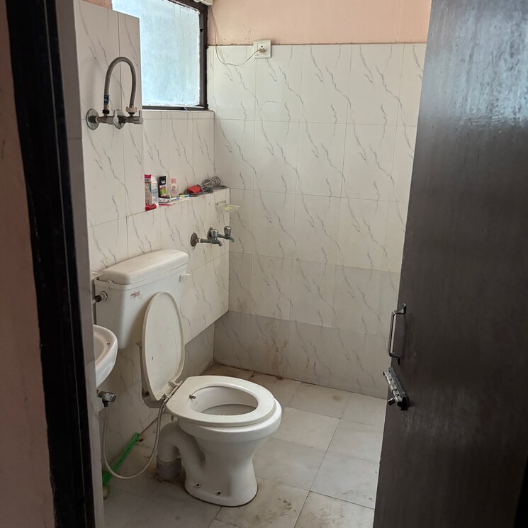 Bathroom, op-floridaa 2 Bedroom 473 Sq.Ft. Apartment In Sector 82 Faridabad 9187171